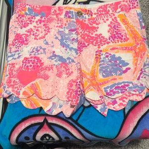 Lilly Pulitzer Buttercup Short⭐️Final Markdown⭐️